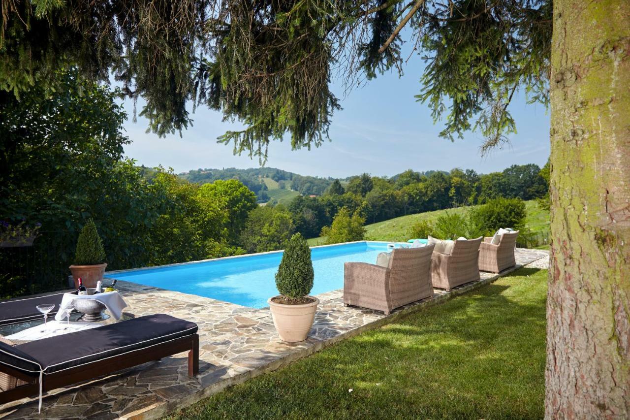 Karavla Private Villa Sentilj Exteriör bild