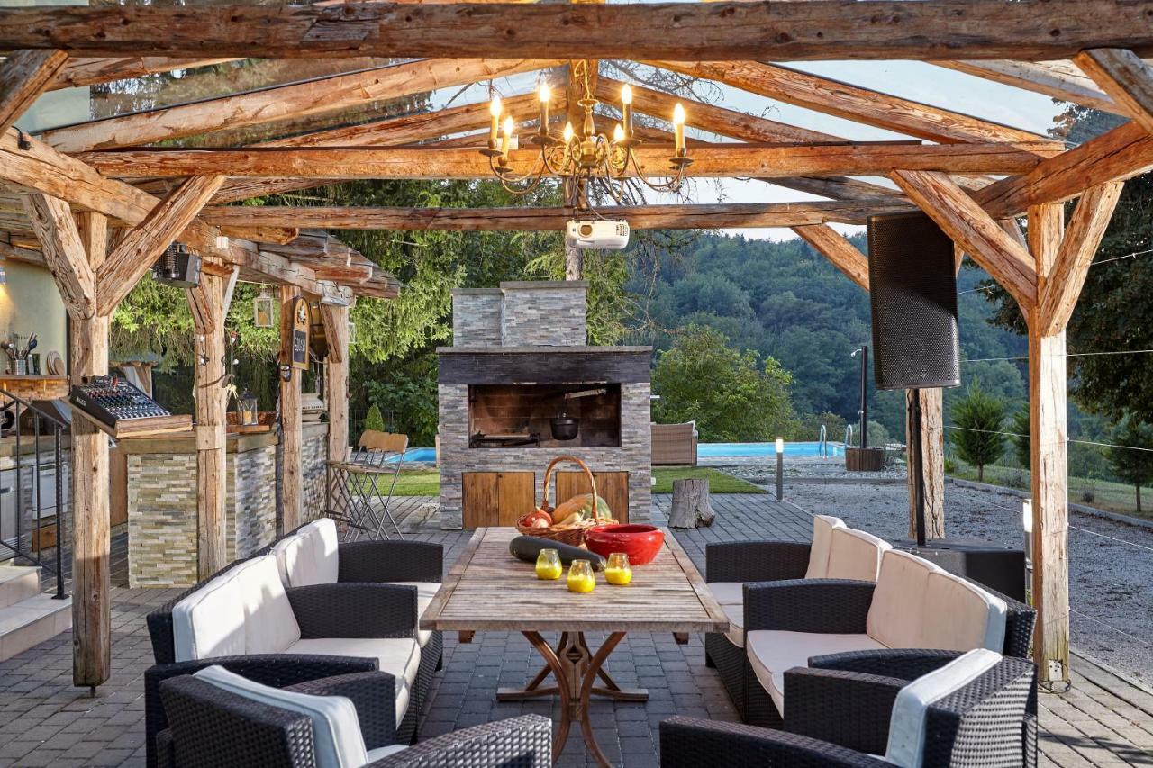 Karavla Private Villa Sentilj Exteriör bild