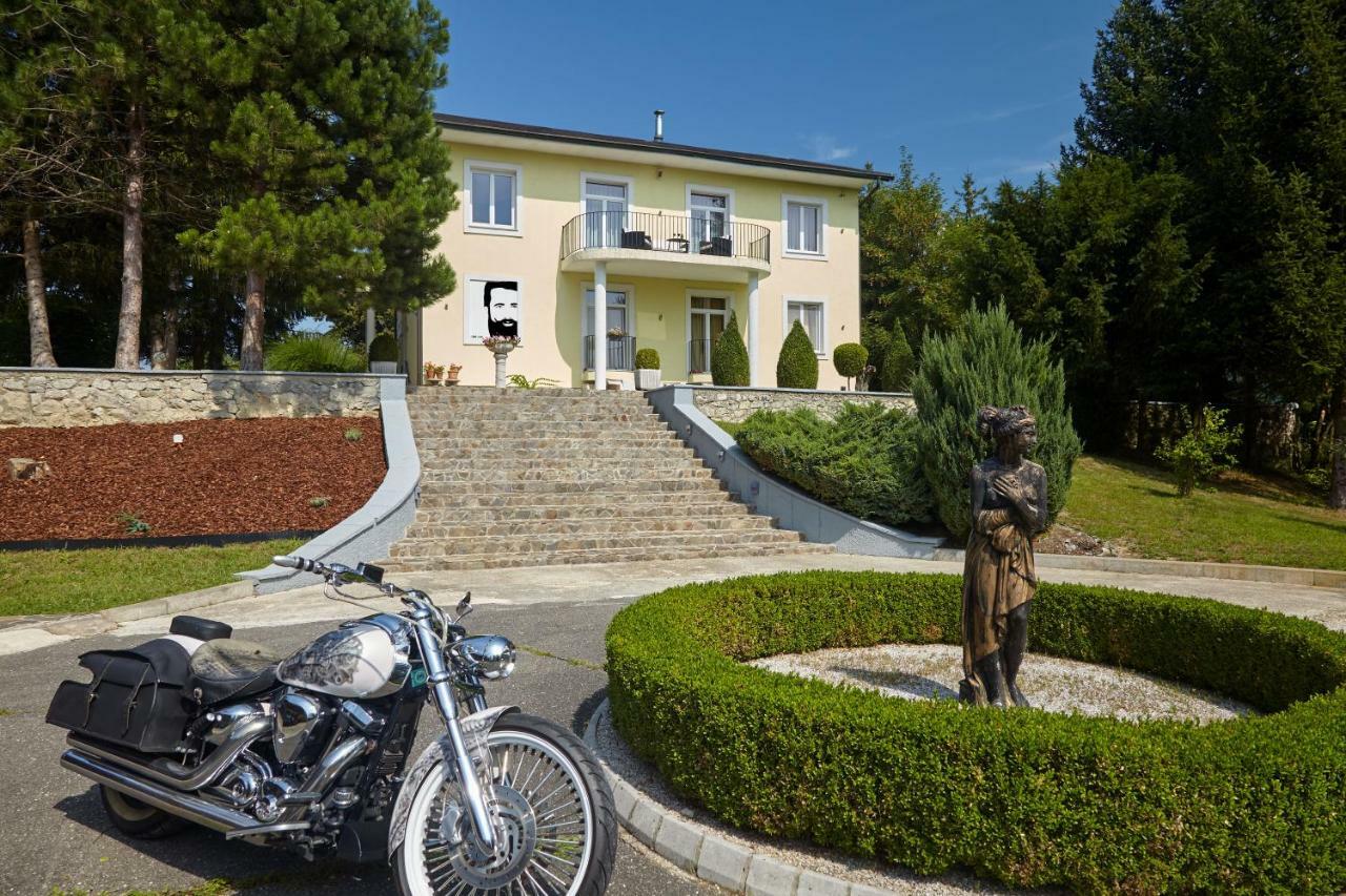 Karavla Private Villa Sentilj Exteriör bild